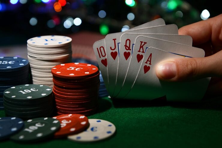 Live Andar Bahar dealer streaming from professional casino studio